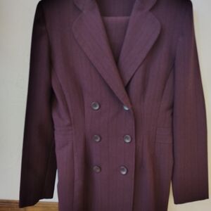 Renee Michaels Plum Tailored Pant Suit 100% Polyester Size 3/4 Style 4234N